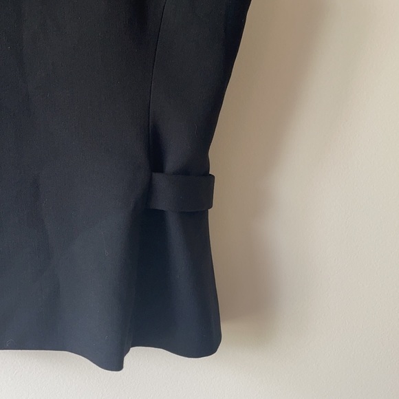 Black Vest - Picture 3 of 6